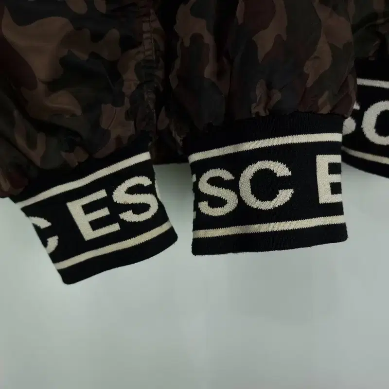 thumbnail-7